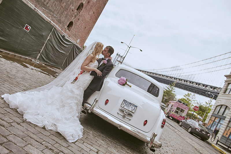limo wedding photo
