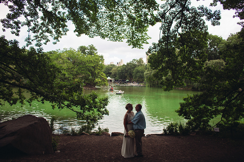 bride and groom in central park