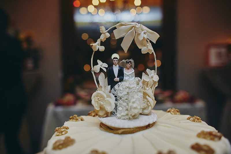 unique wedding toppers