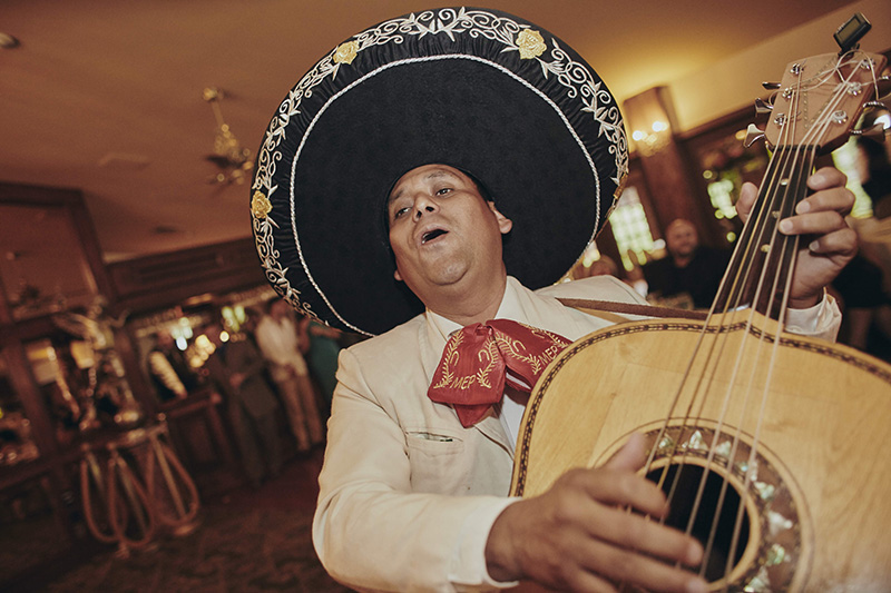 wedding mariachi band
