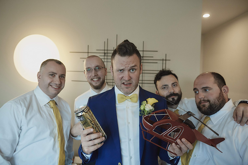 funny groomsmen photos