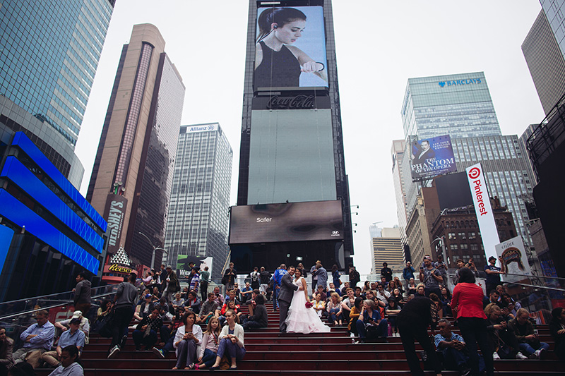 Times Square wedding photos