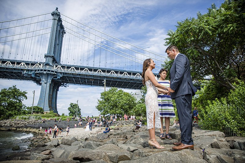 Brooklyn Bridge Park wedding ceremony