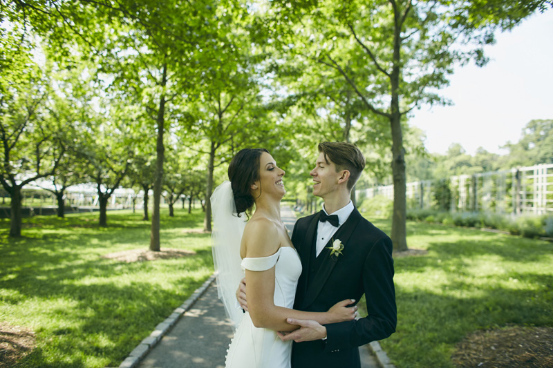 Brooklyn Botanic Garden wedding portraits
