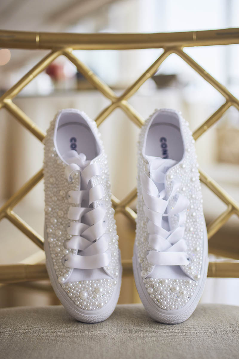bride's wedding shoes