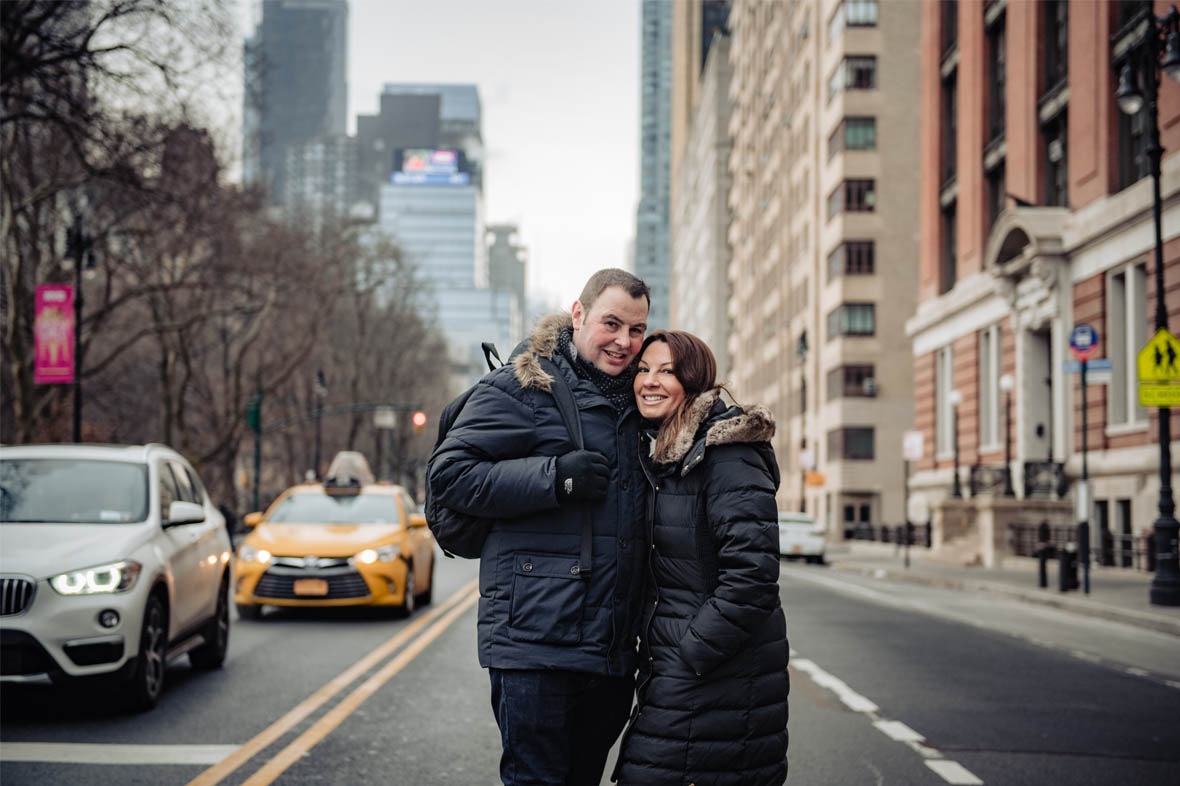 Winter NYC elopement in Central Park