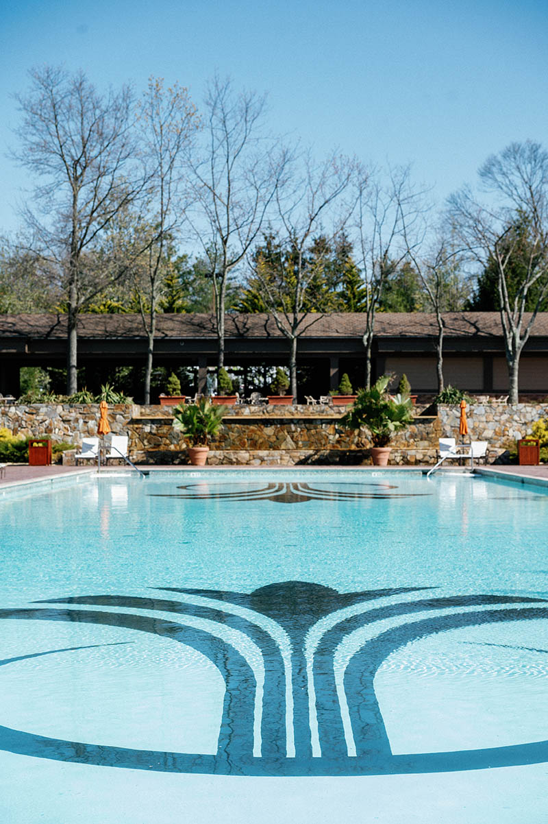Pool at Crest Hollow Country Club
