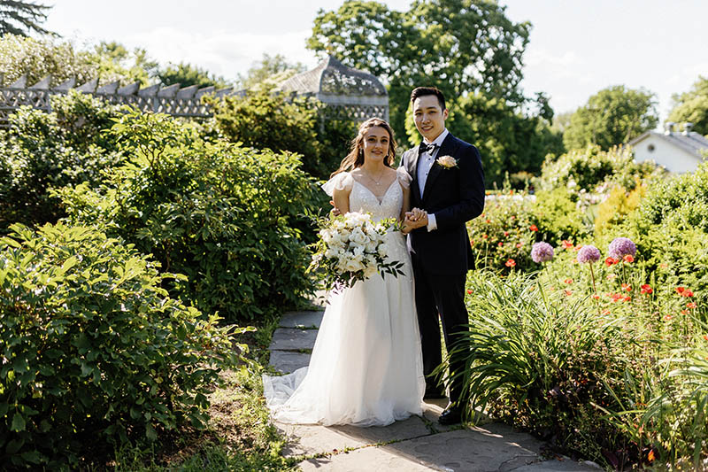 Snug Harbor Botanical Garden wedding portrait